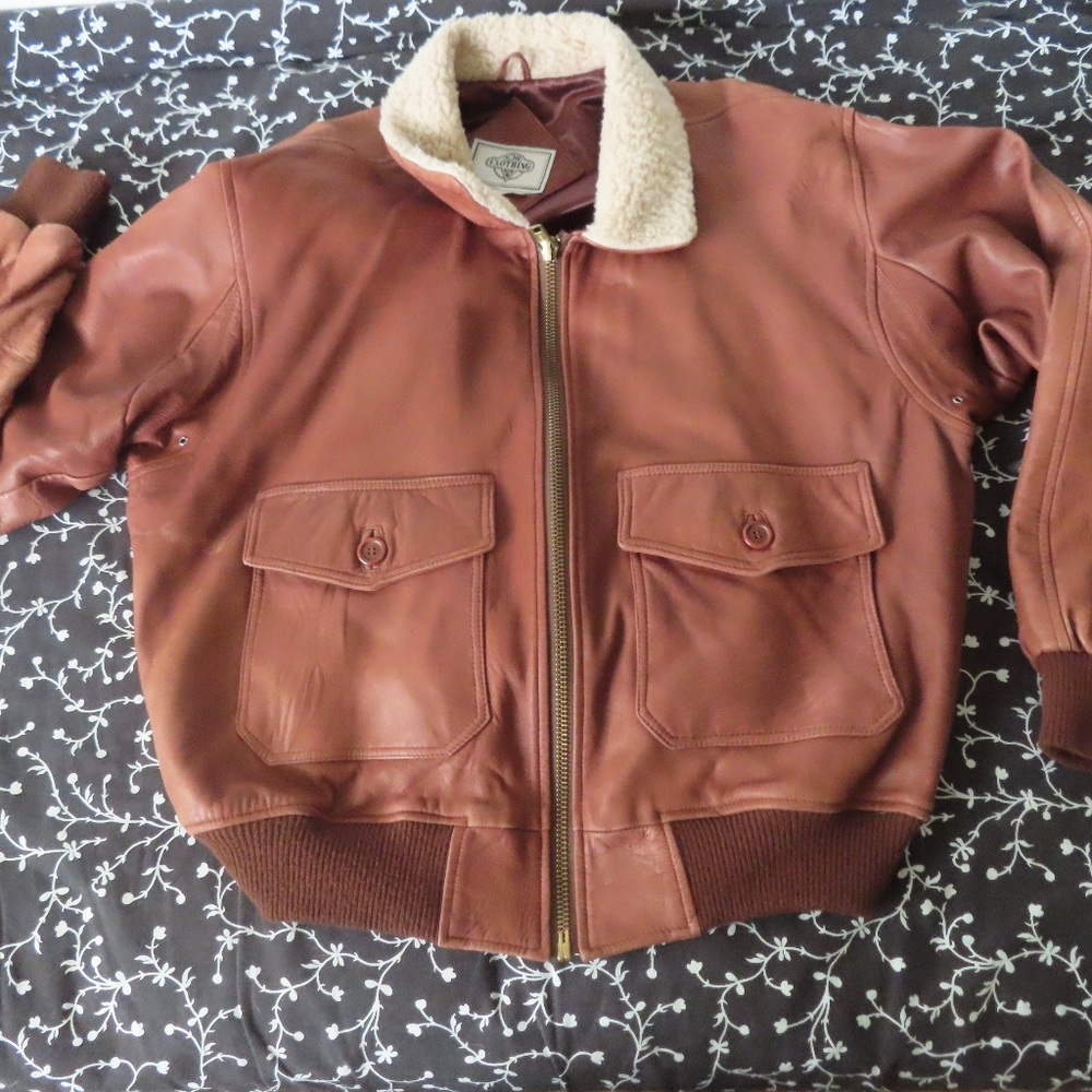 Vintage ACME Clothing Warner Brothers Bugs Bunny sherpa Leather Bomber Jacket XL
